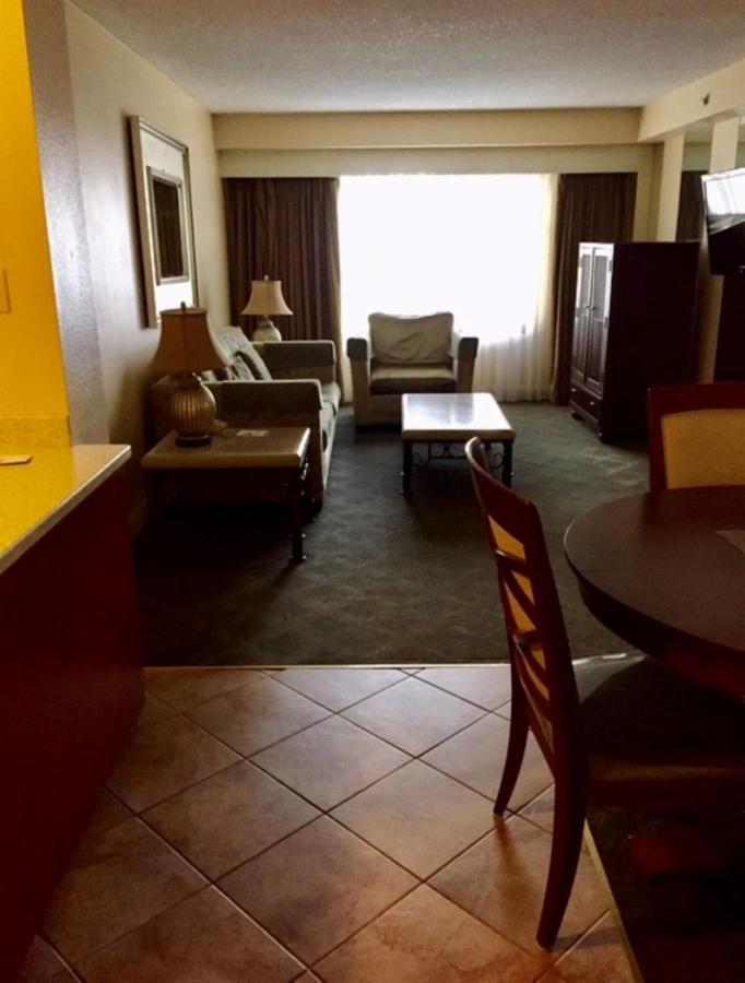 Jockey Resort Suites Center Strip Las Vegas Exterior foto